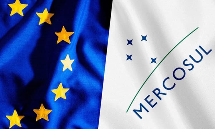 Presidentes e ministros celebram a assinatura do acordo Mercosul-União Europeia em Assunção